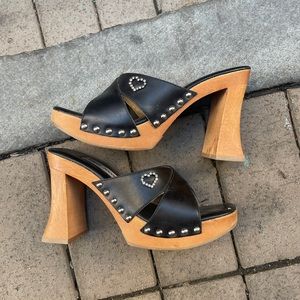 Vintage Y2K platform heels